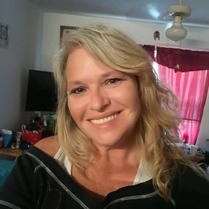 Meet your Posher, Michele